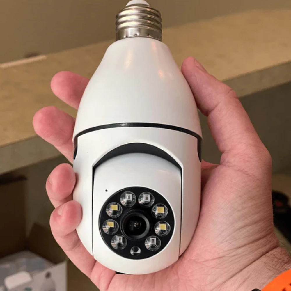 Indoor Surveillance Lamp with WiFi Security Camera for Home Use