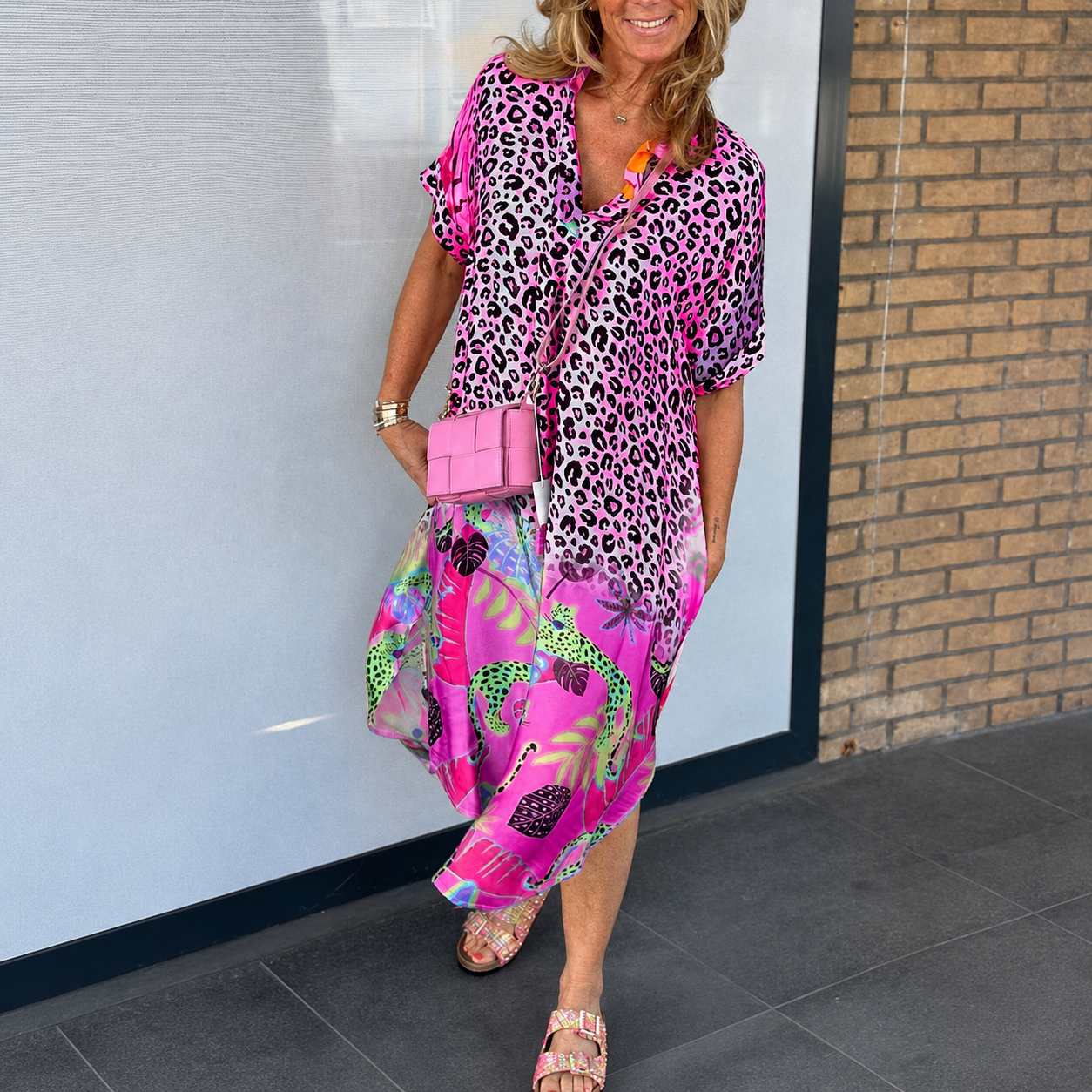 Chic Leopard-Patterned V-Neck Dress for Summer Getaways