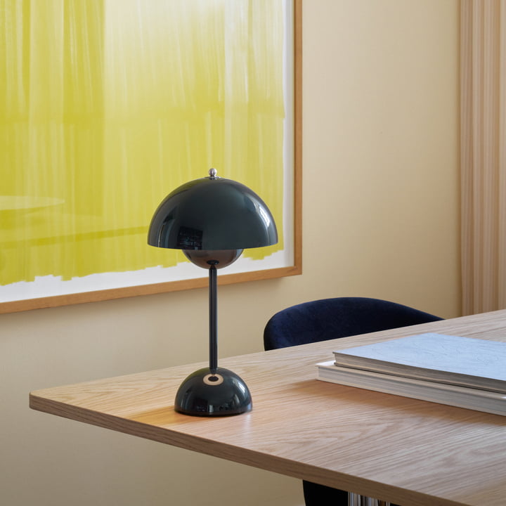 Adjustable Wireless, Dimmable LED Table Lamp