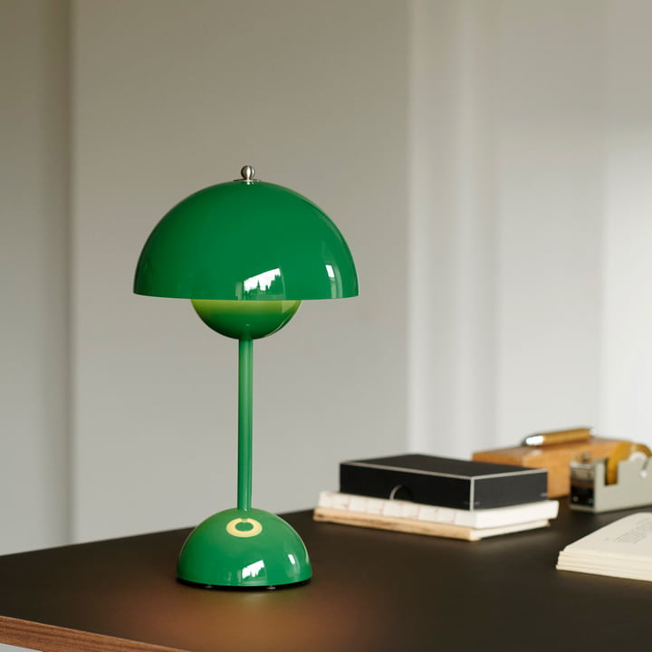 Adjustable Wireless, Dimmable LED Table Lamp
