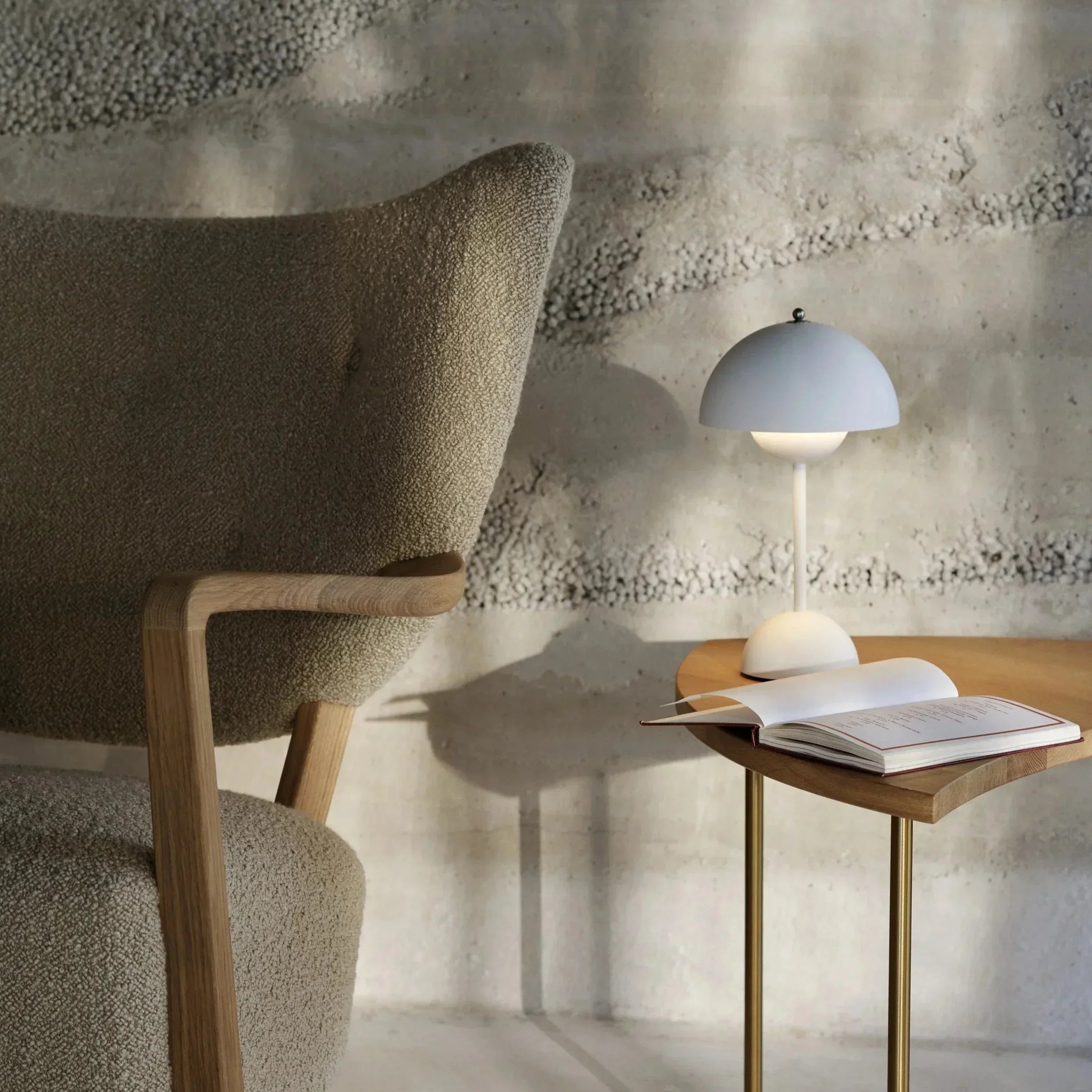 Adjustable Wireless, Dimmable LED Table Lamp