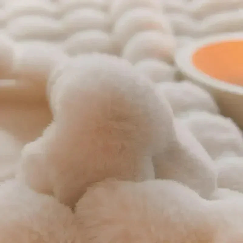 Luxurious Plush Wool Throw Blanket for Ultimate Comfort