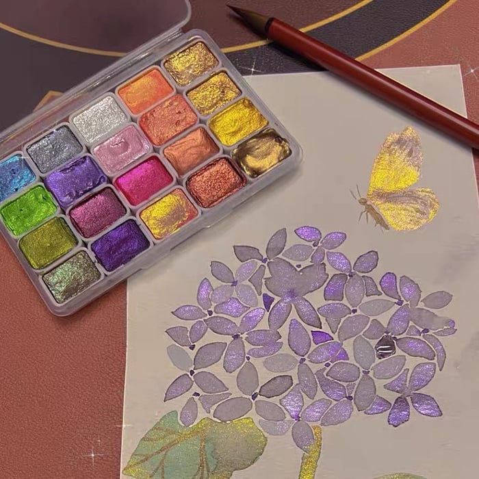 10-Color Pearlescent Pigment Collection with Mixing Palette