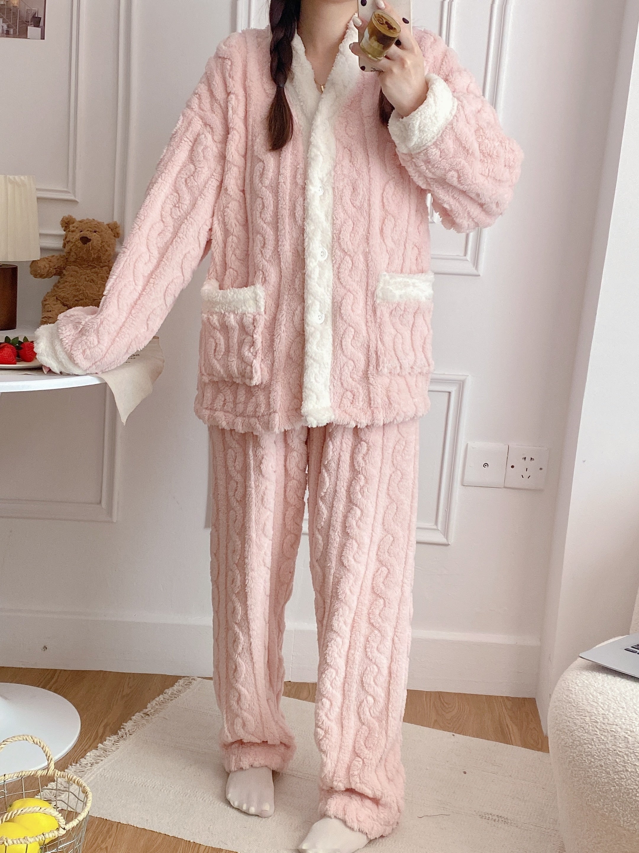 Women's Fleece Pajama Set | Long Sleeve | Winter Warmth | Polyester