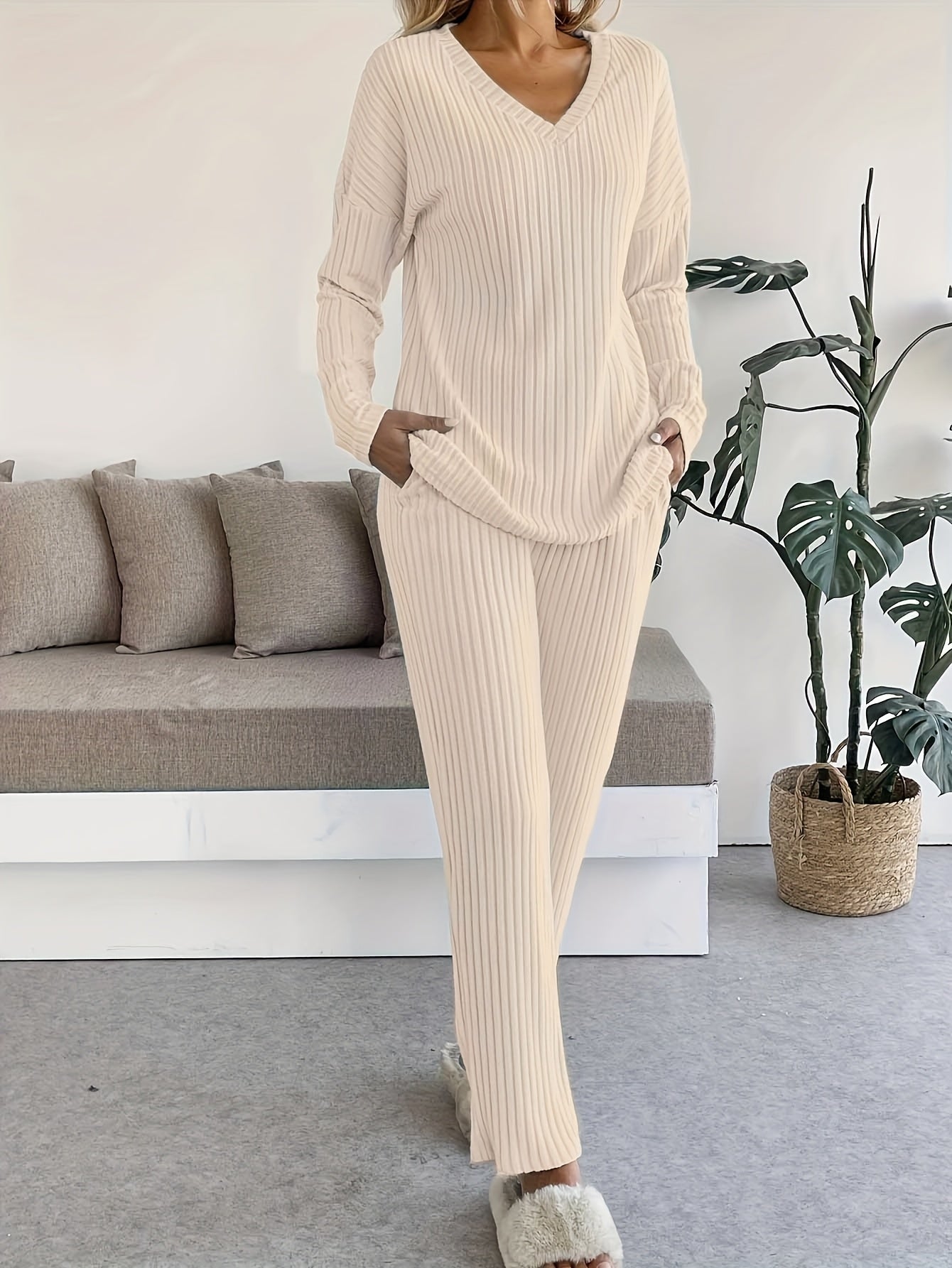 Lounge Set | Ribbed Knit | All-Day Comfort | Polyester