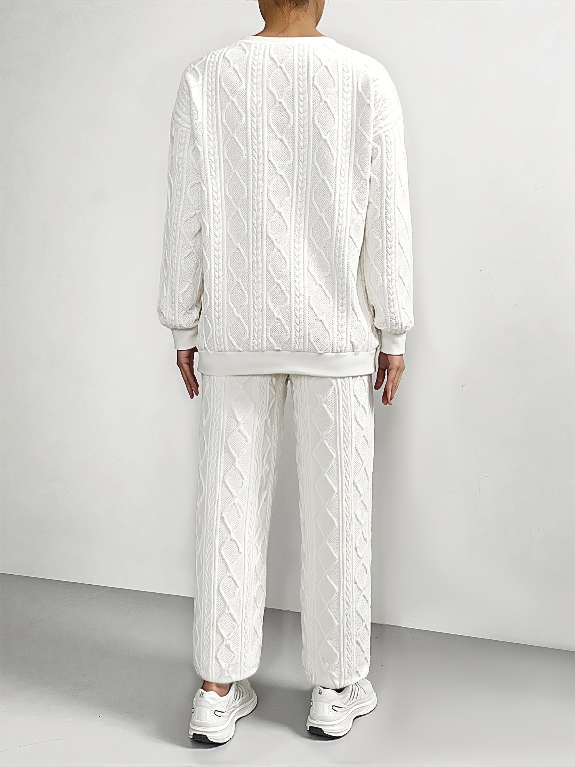 Women’s Sweatshirt Set | Long Sleeve | All-Day Comfort | Polyester