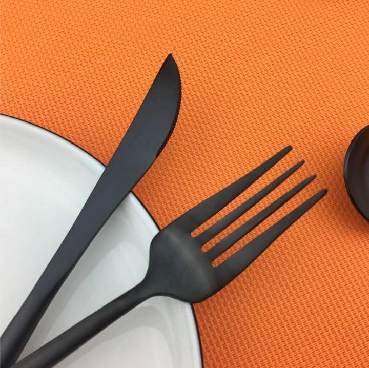 Elysian Noir — Black Stainless Steel Cutlery Set with Ergonomic Grip