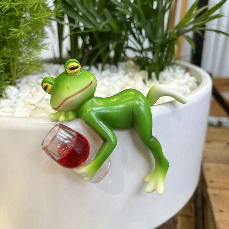 Garden and Pot Frog Statue Decoration