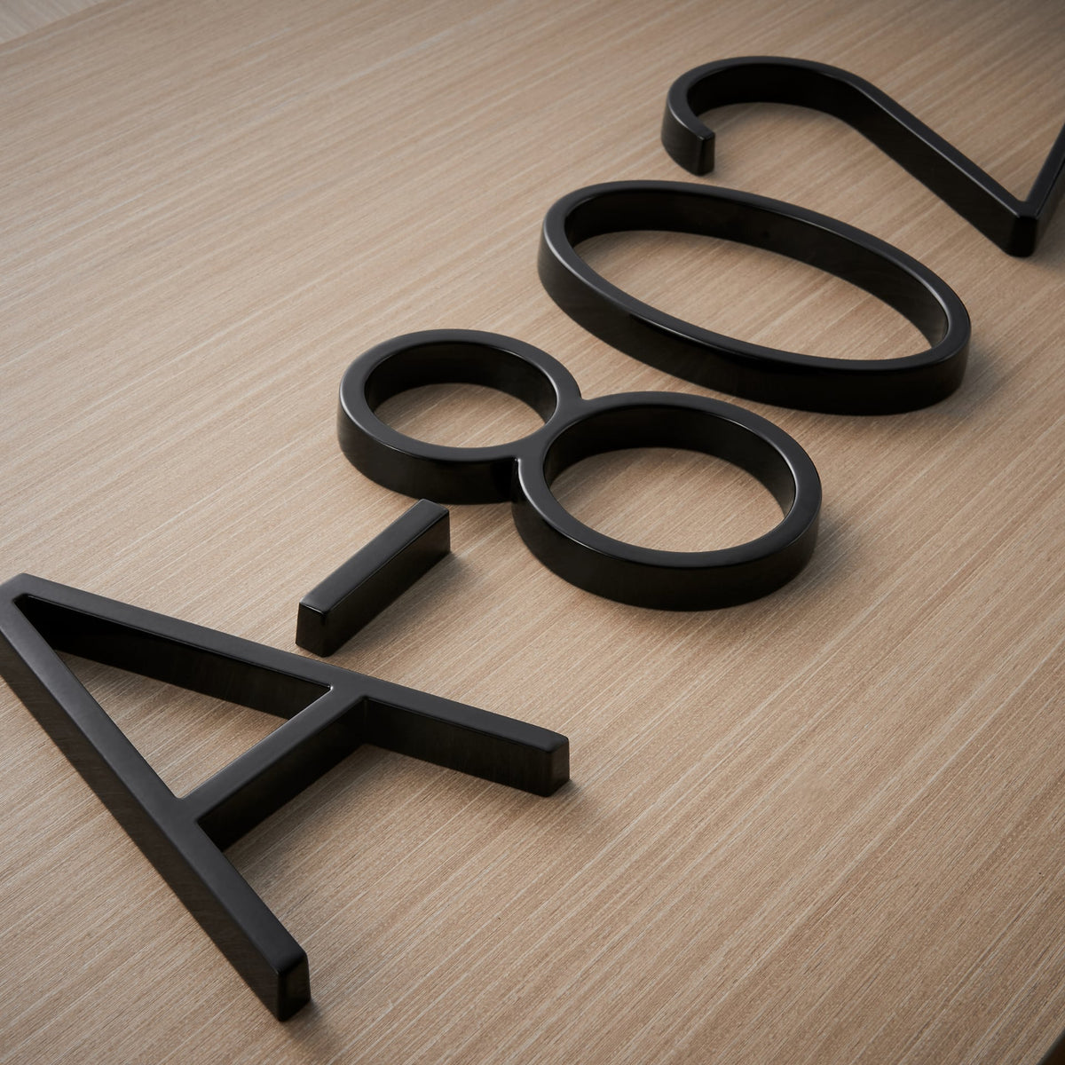 Meraki Address Numbers — Sleek Black Zinc Alloy House Numbers