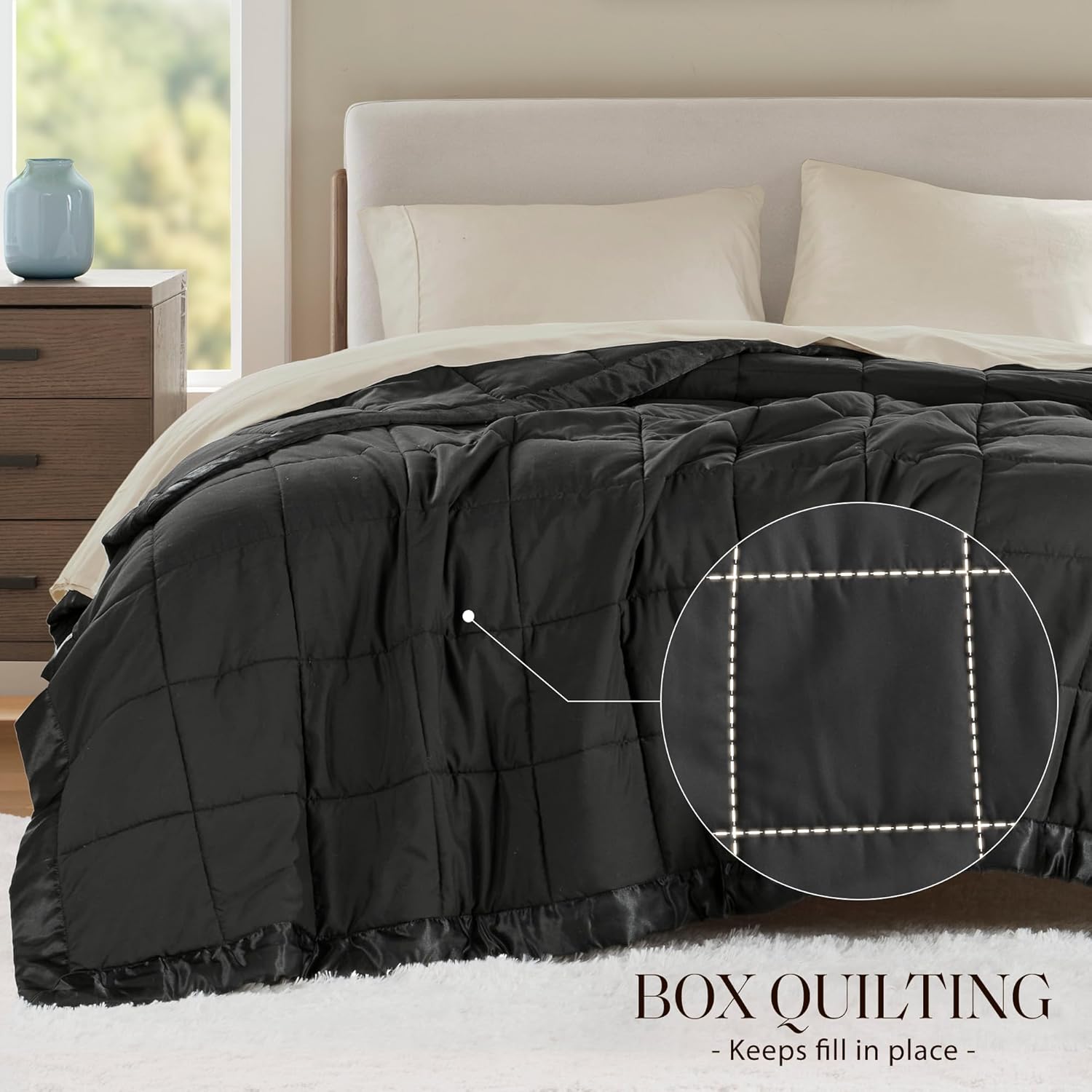 Lightweight Down Alternative Blanket with Moisture-Wicking – All Season Bed Cover with Satin Trim