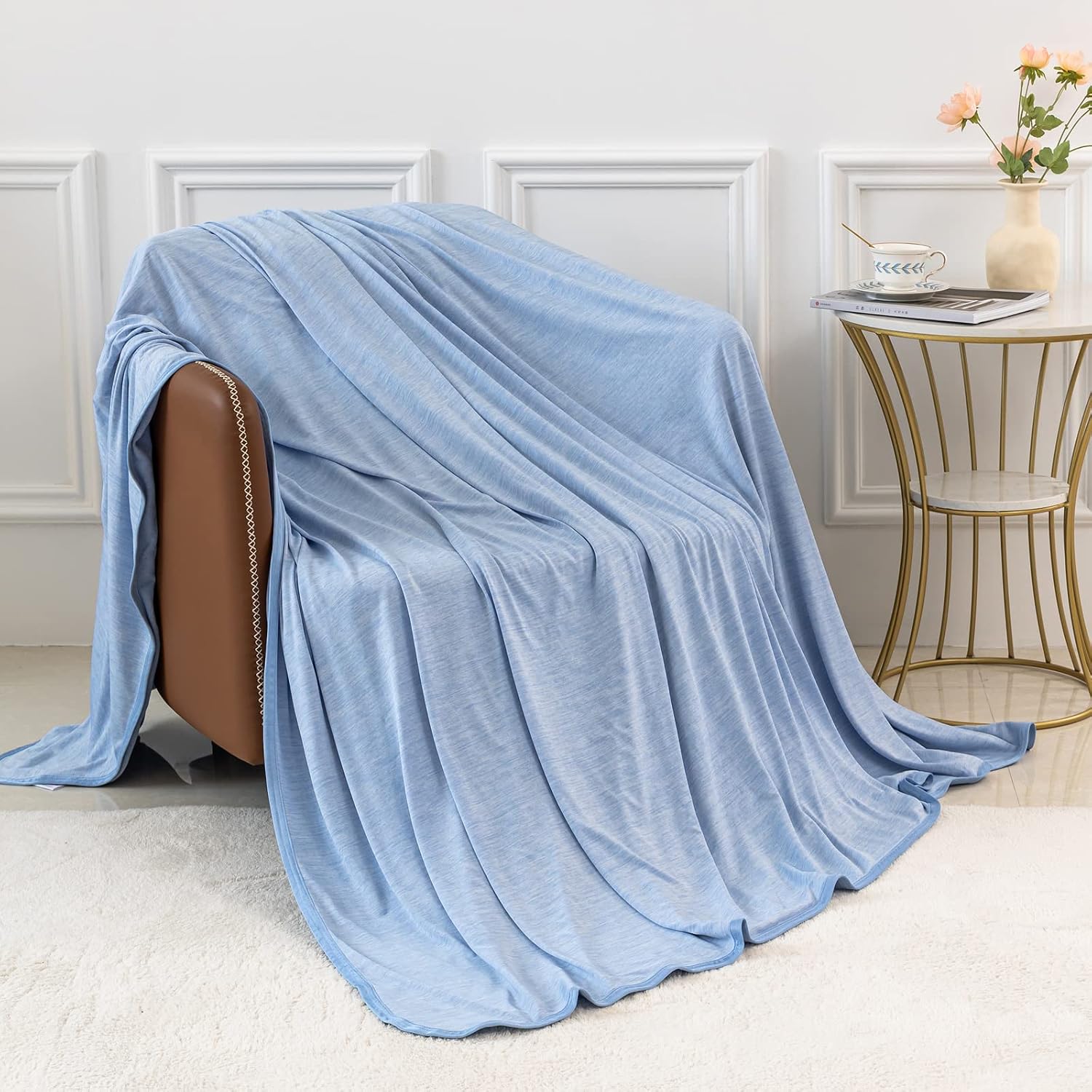 Cooling Throw Blanket for Hot Sleepers – Soft Lightweight Design with Q-Max 0.4 Technology