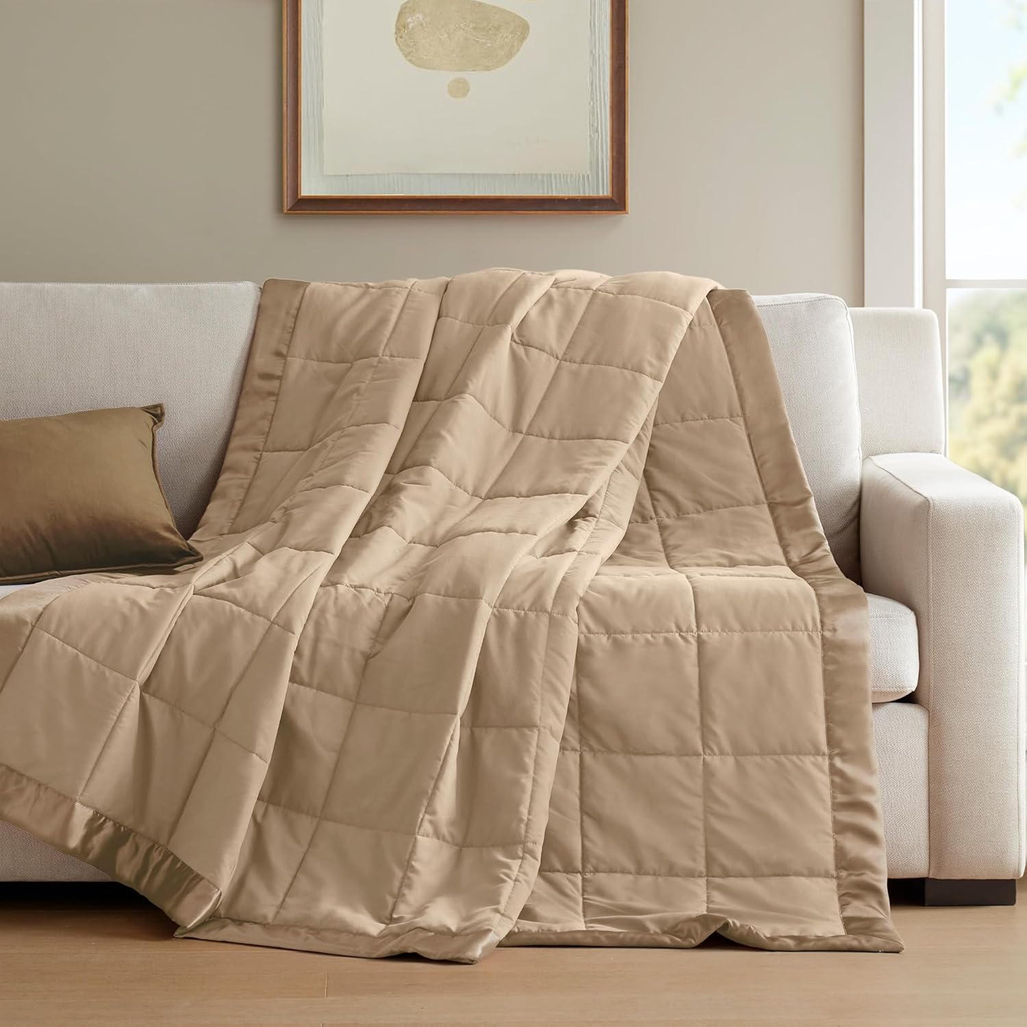 Lightweight Down Alternative Blanket with Moisture-Wicking – All Season Bed Cover with Satin Trim
