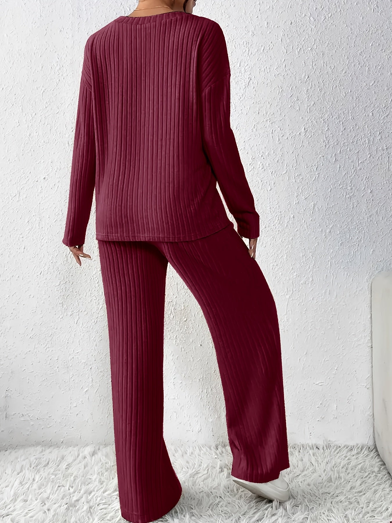 Women's Lounge Set | V-Neck Long Sleeve | Cozy Warmth for Fall | Polyester