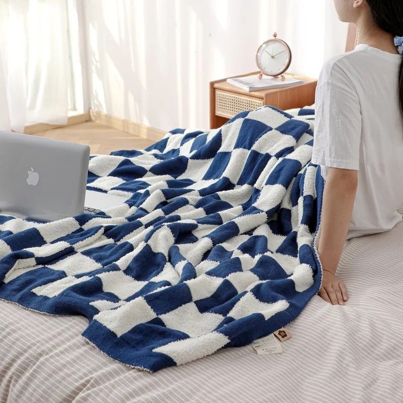 Fleece Blanket | Reversible Diamond | Cozy Warmth Comfort | Soft Fleece