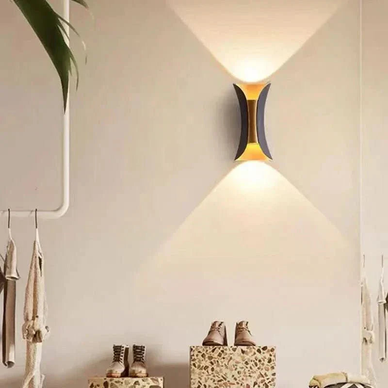 SleekWave Curved LED Outdoor Wall Light with Weatherproof Design