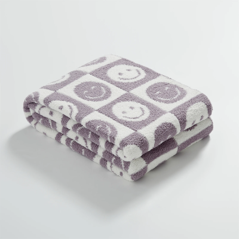 Smiley Face Blanket | Eye-Catching Design | Cozy and Warm Comfort | Polyester