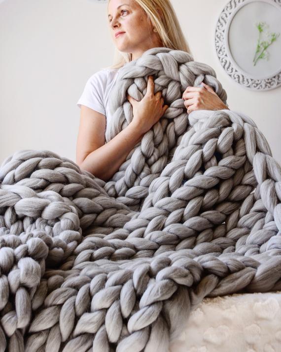 SnuggleSoft Luxurious Knit Blanket for Ultimate Comfort