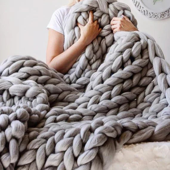 SnuggleSoft Luxurious Knit Blanket for Ultimate Comfort