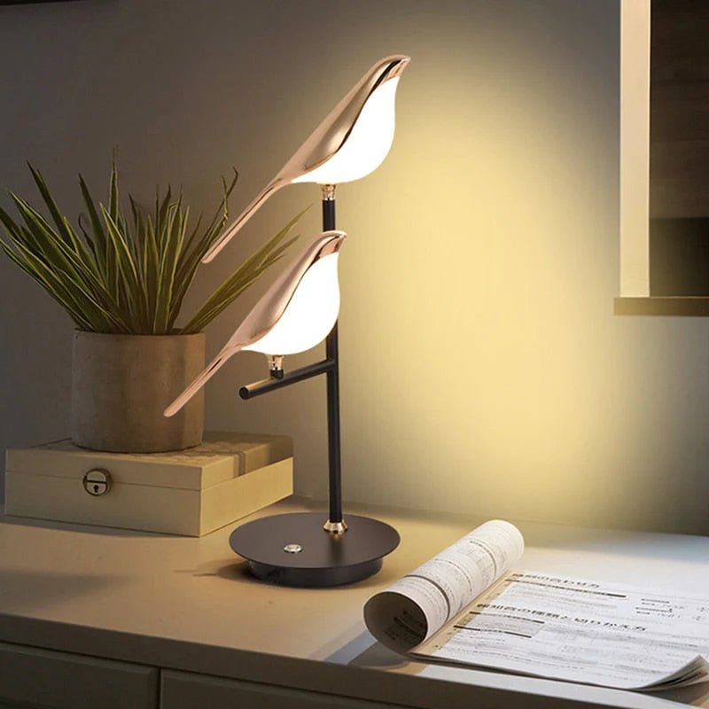 Dual-Bird LED Table Lamp | Postmodern Galvanized Golden Bird Design | Iron & Aluminum Materials | Energy-Efficient Lighting