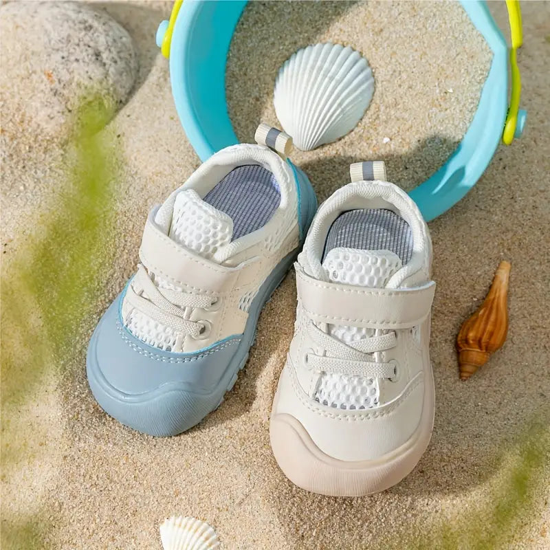 Flexible Walking Shoes for Growing Feet
