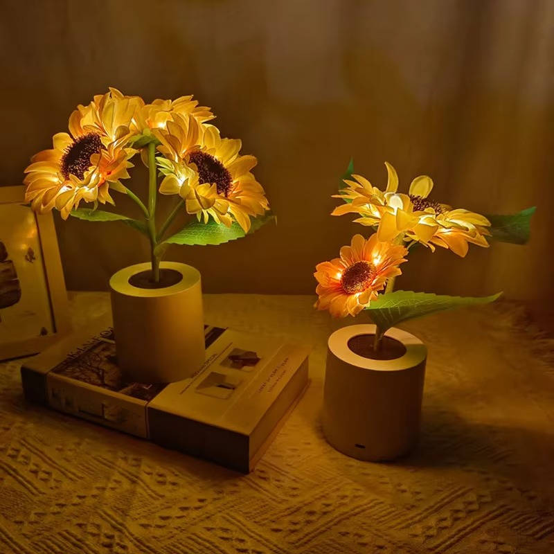 Table Lamp in Sunflower Design