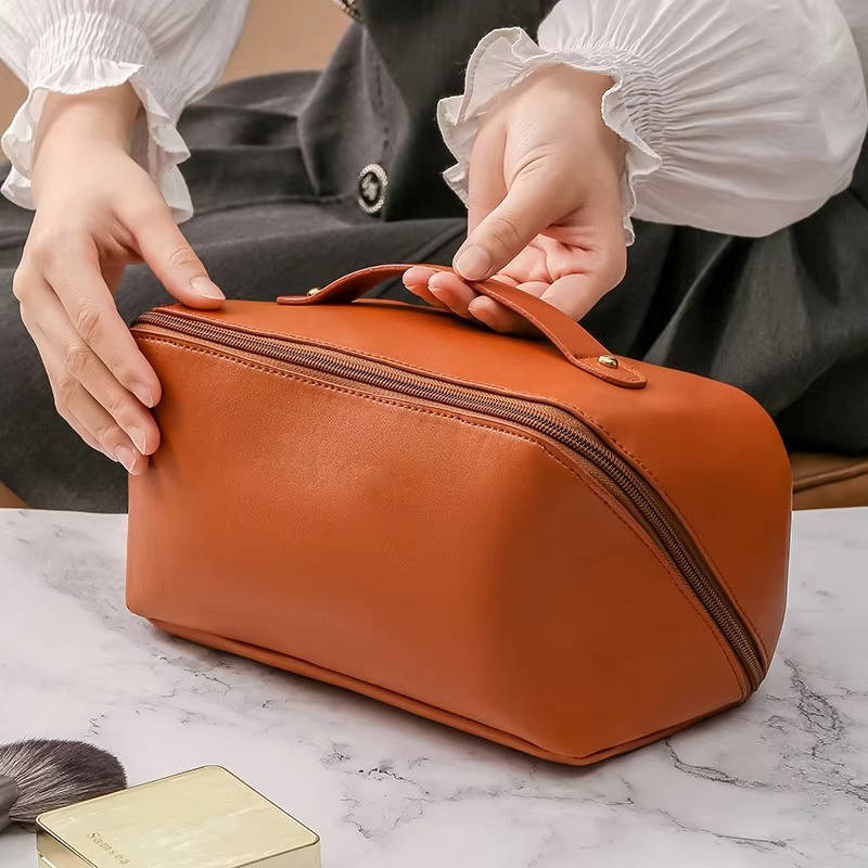 Ultimate Beauty Organizer - Stylish and Functional Storage