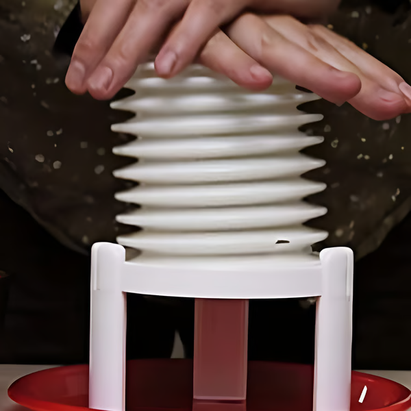 Effortless Egg Peeling Tool – Quick and Safe Kitchen Eggshell Remover