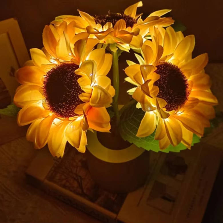 Table Lamp in Sunflower Design