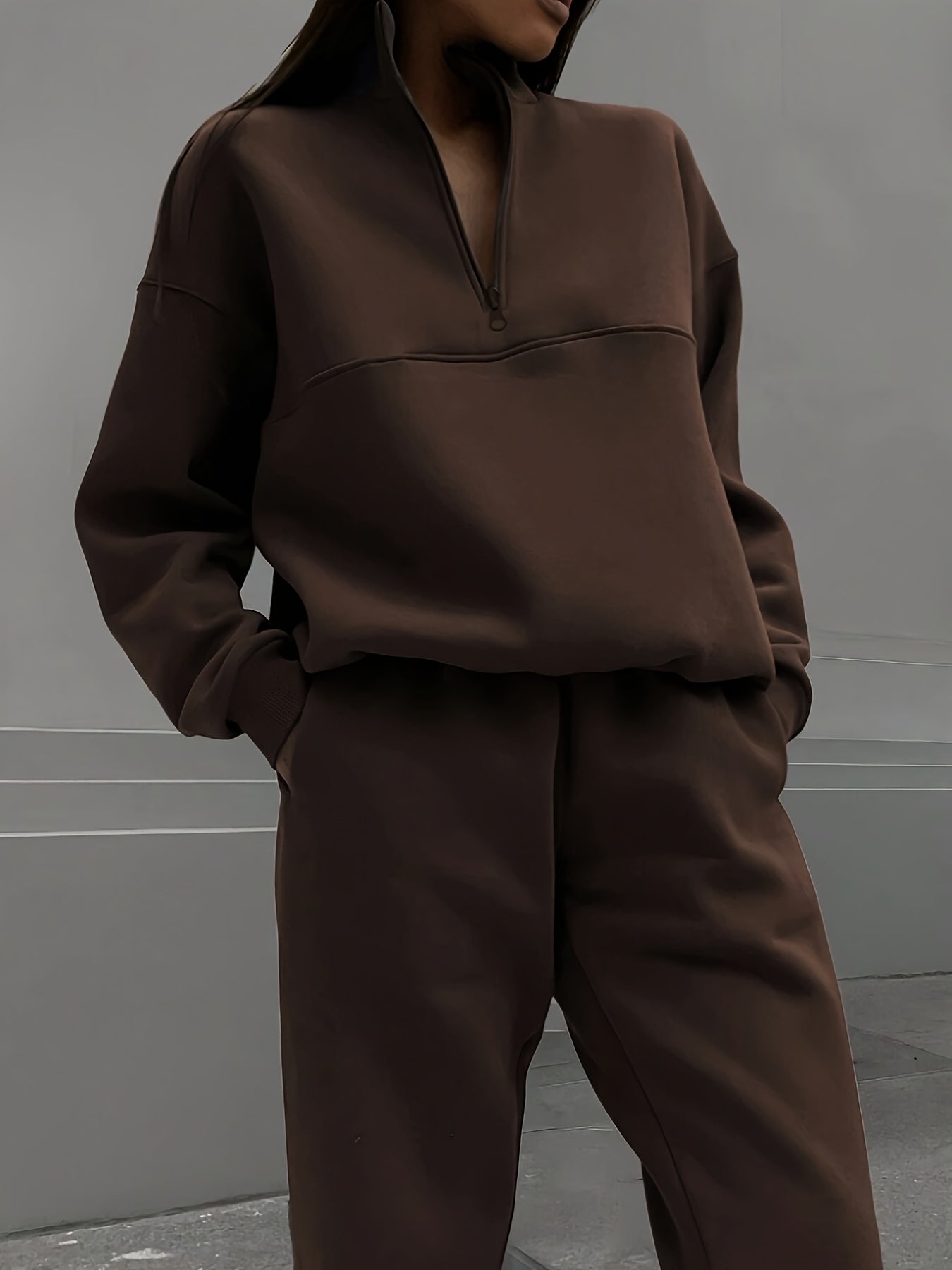 Men's Hoodie & Sweatpants Set | Half-Zip Collar | Warm & Breathable Comfort | Polyester