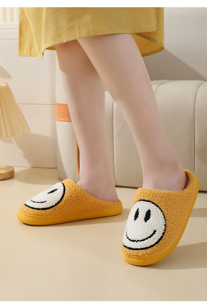 Indoor Slip-On Slippers | Plush Fleece Lining & Slip-Resistant Sole | Big Smiley Face Design | Comfortable Fit