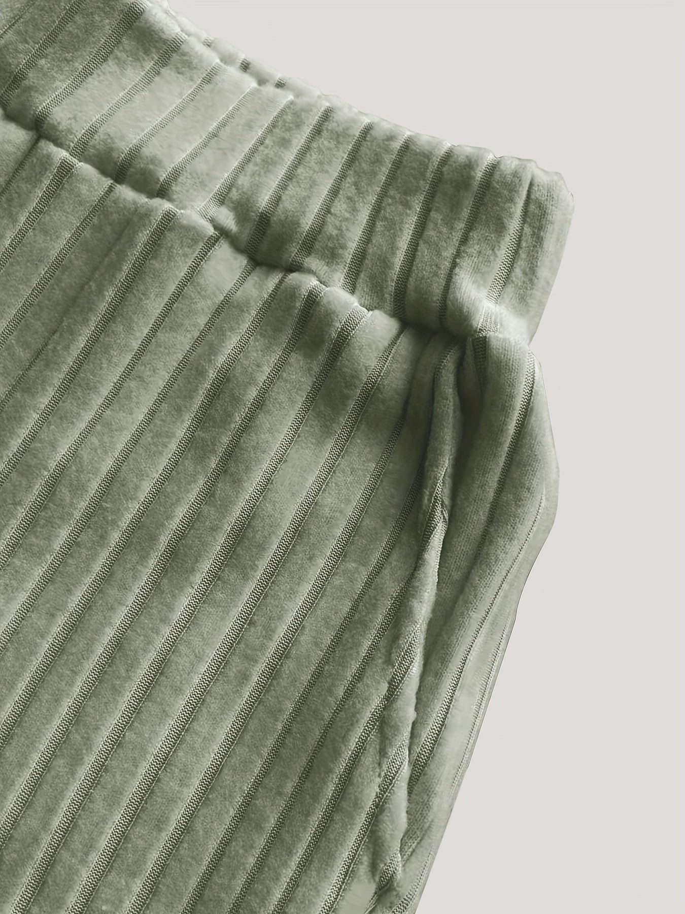 Women's Pajama Set | Stretchy Fit | Cozy Warm Comfort | Polyester