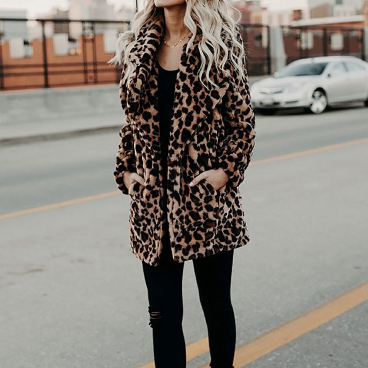 Women’s Plush Faux-Fur Coat | Leopard Print Design | High-Quality Nep Yarn | Cozy Warmth