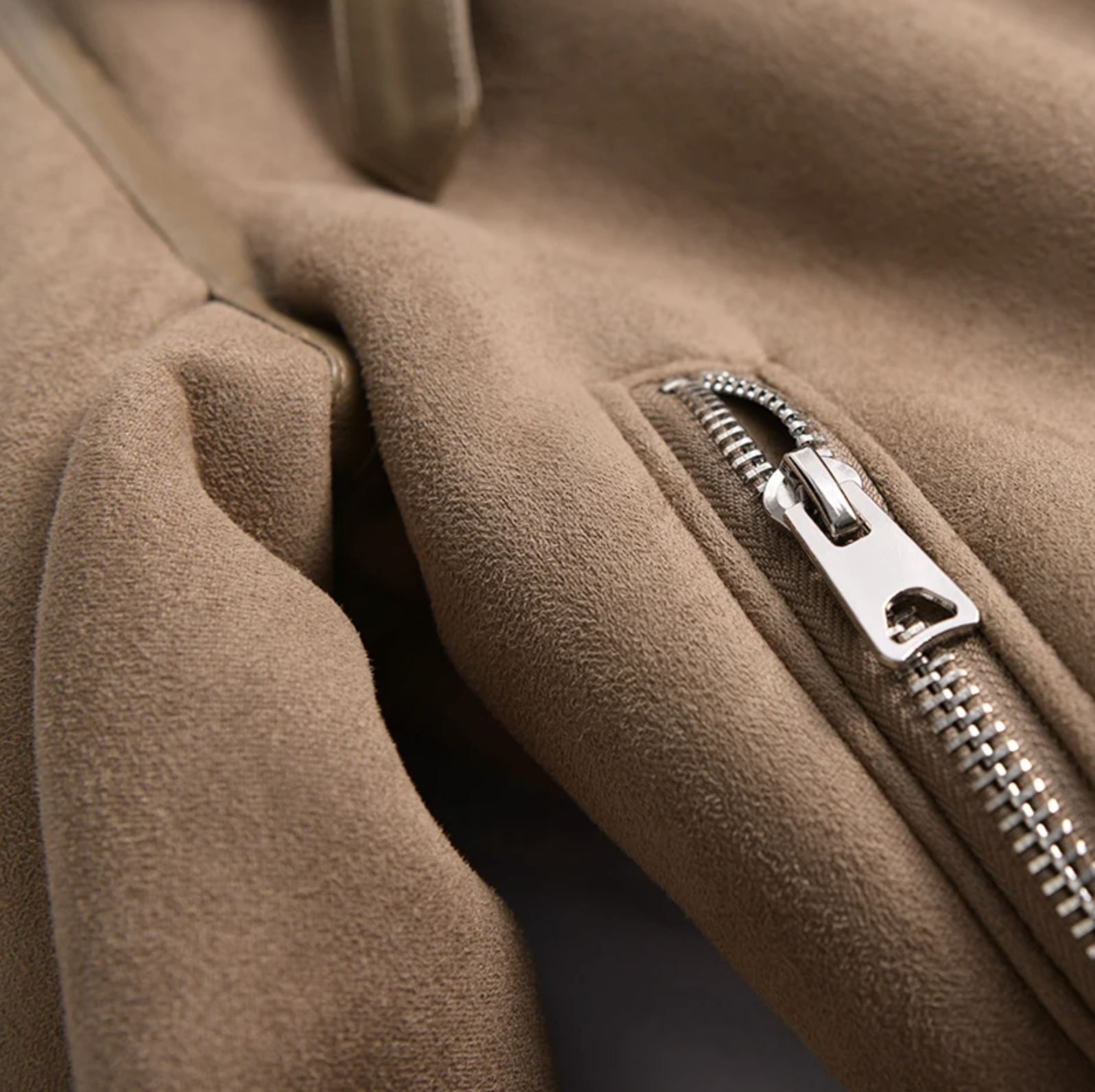 Women’s Leather Jacket | Sherpa Fleece Lining & Metal Zipper | Mid-Length Cut | Comfortable Fit