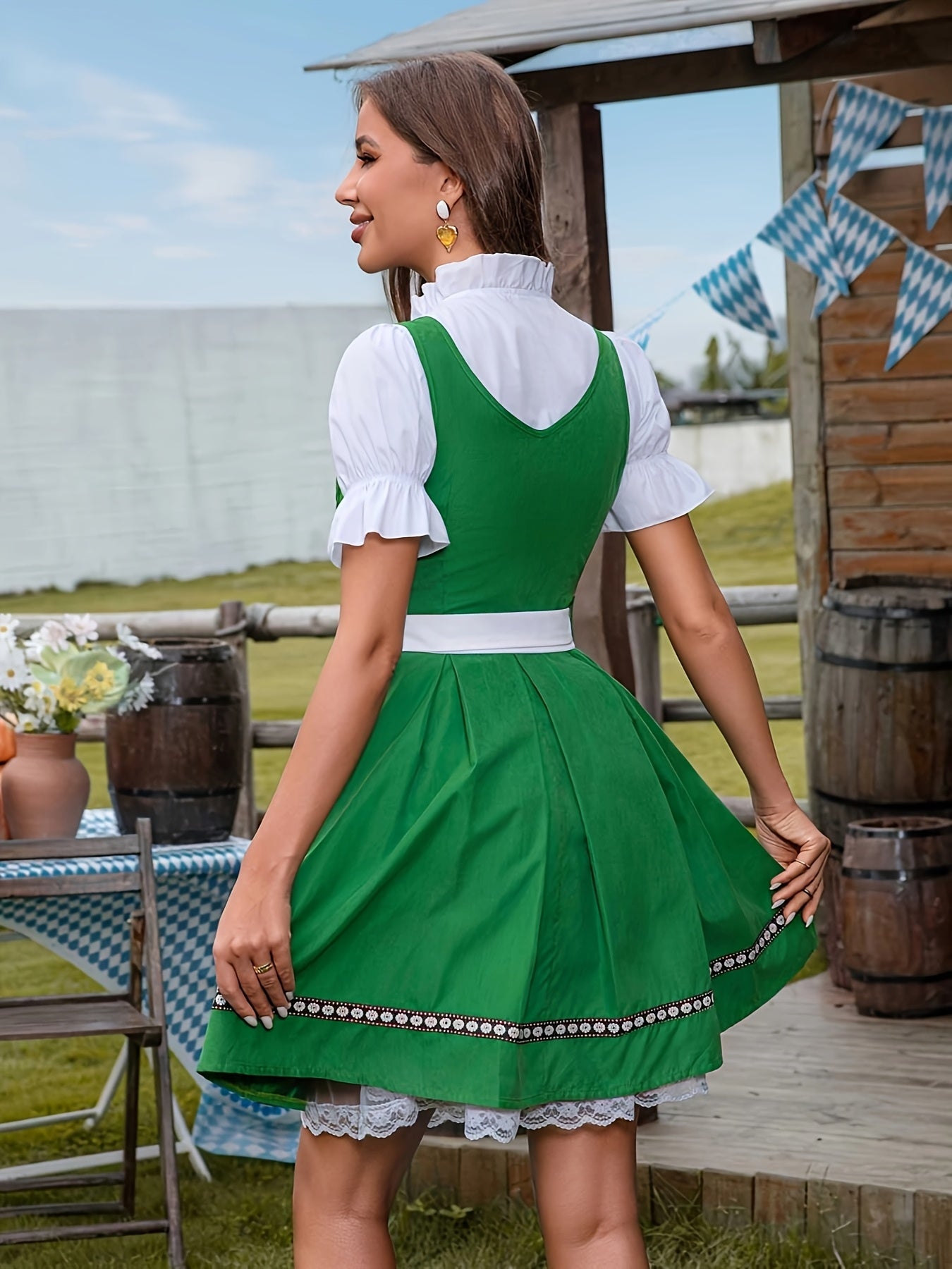 Women's Oktoberfest Dirndl Dress Set with Lace-Up Bodice and Apron
