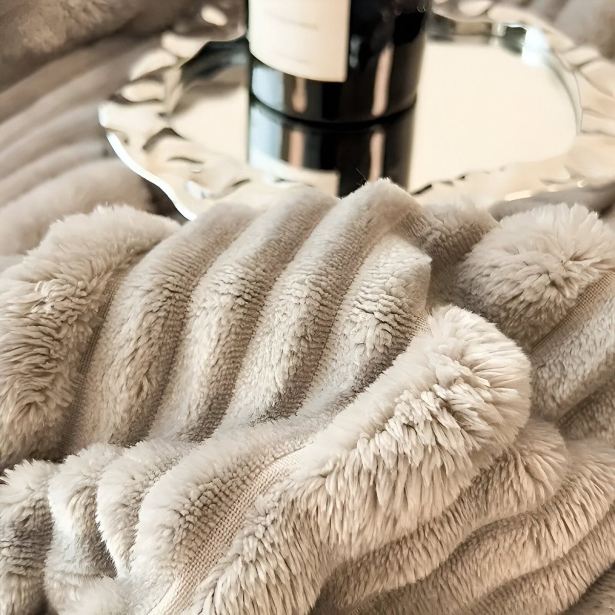 Fleece Blanket | Lightweight | Cozy Comfort All Seasons | Polyester