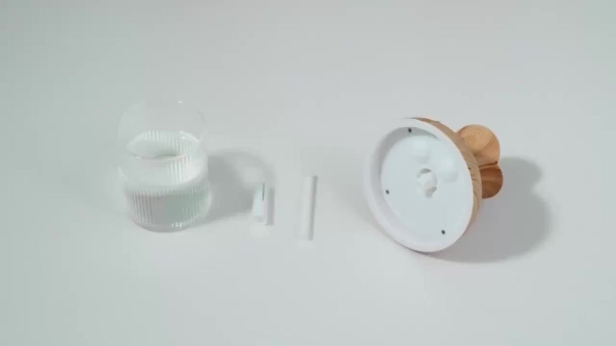 Natural Essence USB Humidifier – Aromatherapy Lamp for Home & Office