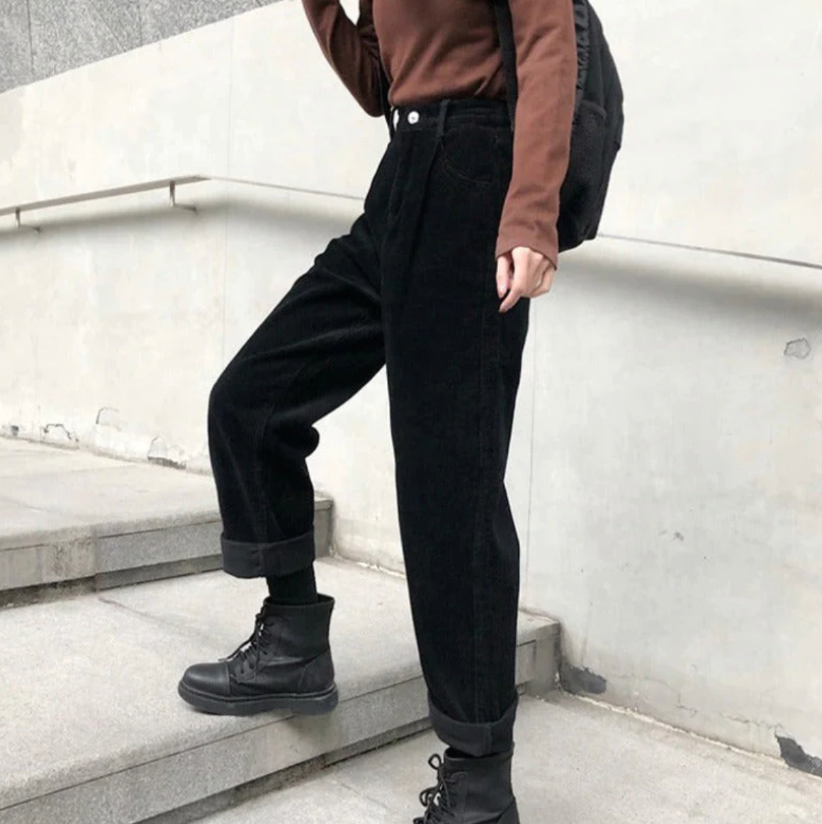 Women’s Corduroy Pants | Wide-Leg & Pleated Design | Polyester Blend | Comfortable Fit