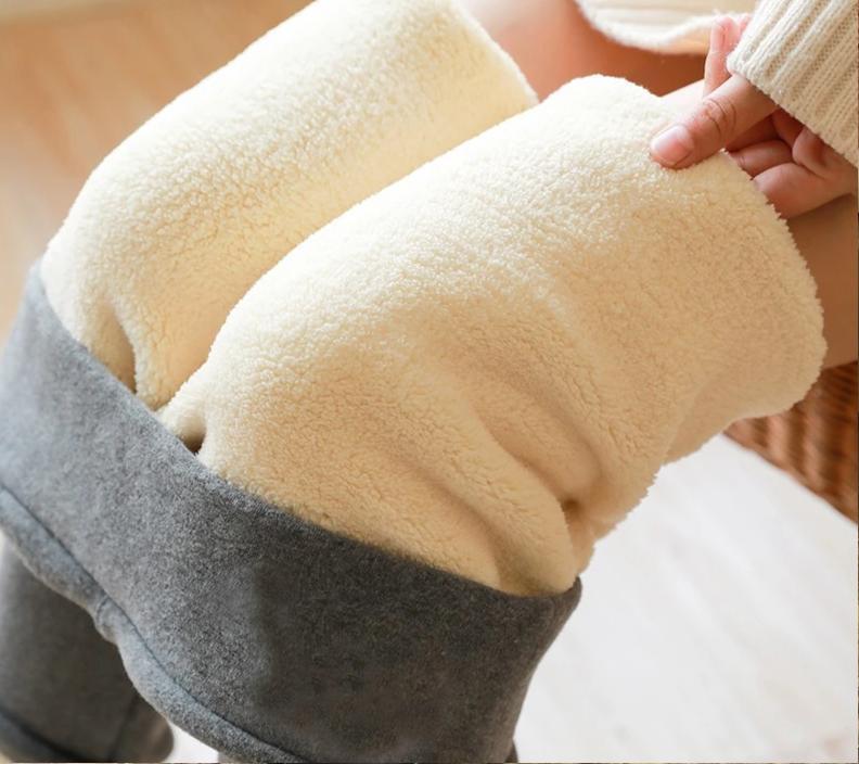 Thermal Leggings | Lightweight Warmth | Fleece Insulation for Cold | Cotton Blend