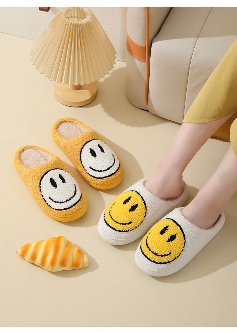 Indoor Slip-On Slippers | Plush Fleece Lining & Slip-Resistant Sole | Big Smiley Face Design | Comfortable Fit