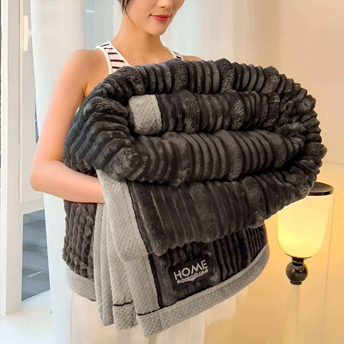 Fleece Blanket | Lightweight | Cozy Comfort All Seasons | Polyester