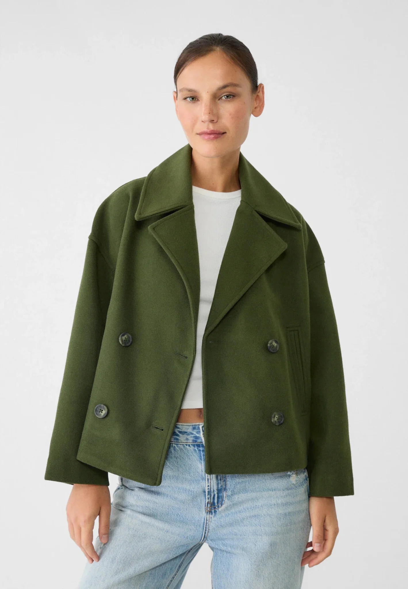 Women’s Short Coat | Double-Breasted Button Closure | Wool-Blend Fabric | Versatile Style