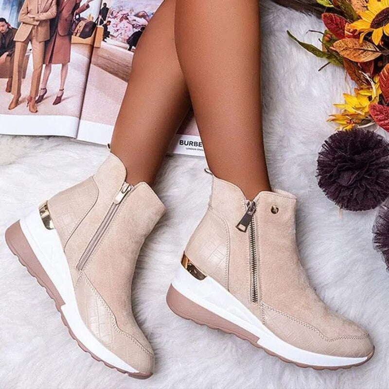 Elegant Comfort Ankle Boots for All-Day Wear