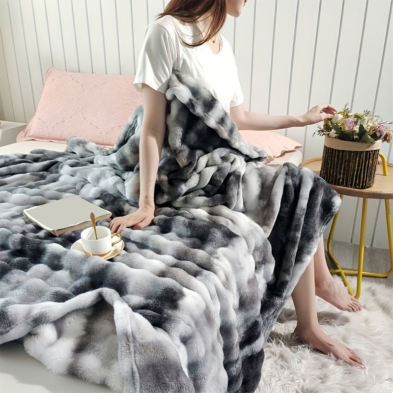 Coral Fleece Blanket | Lightweight | Year-Round Warmth | Polyester