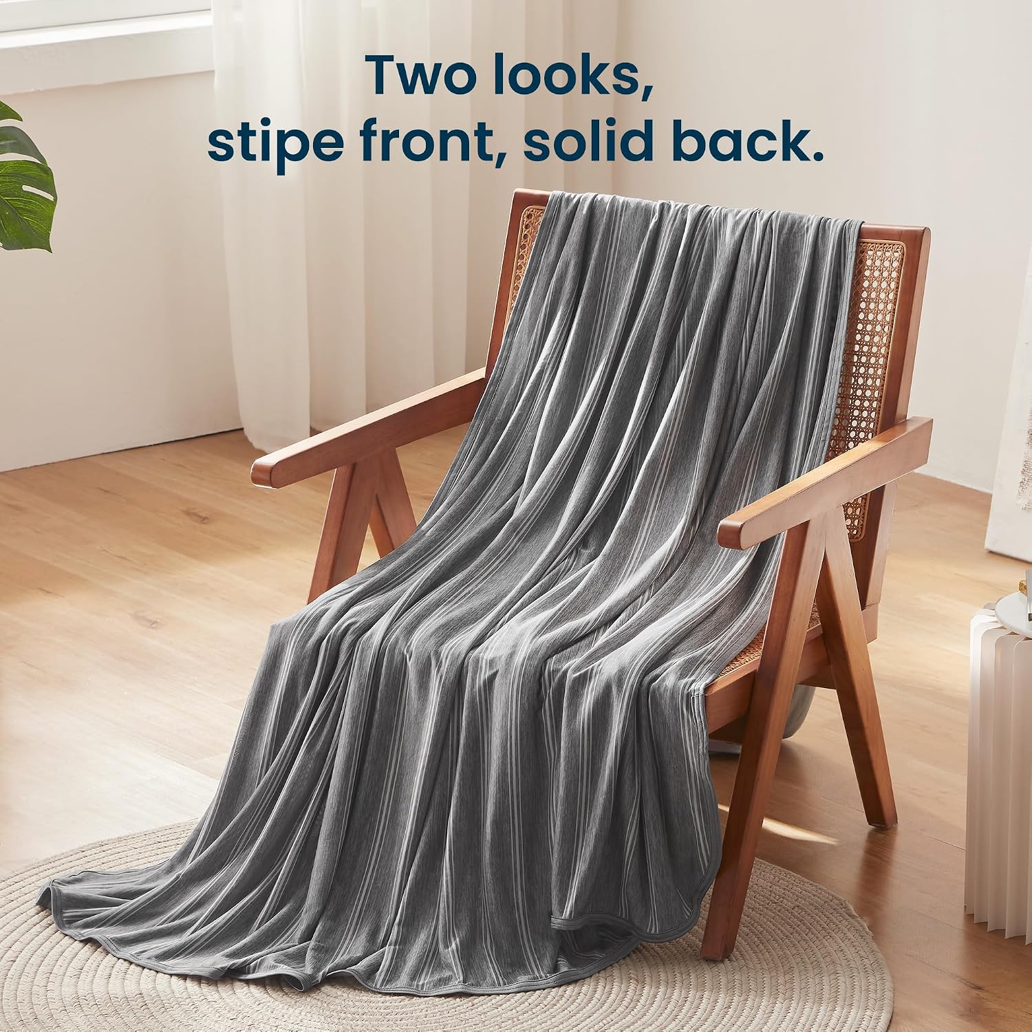 Lightweight Summer Blanket with Arc-Chill Technology for Hot Sleepers