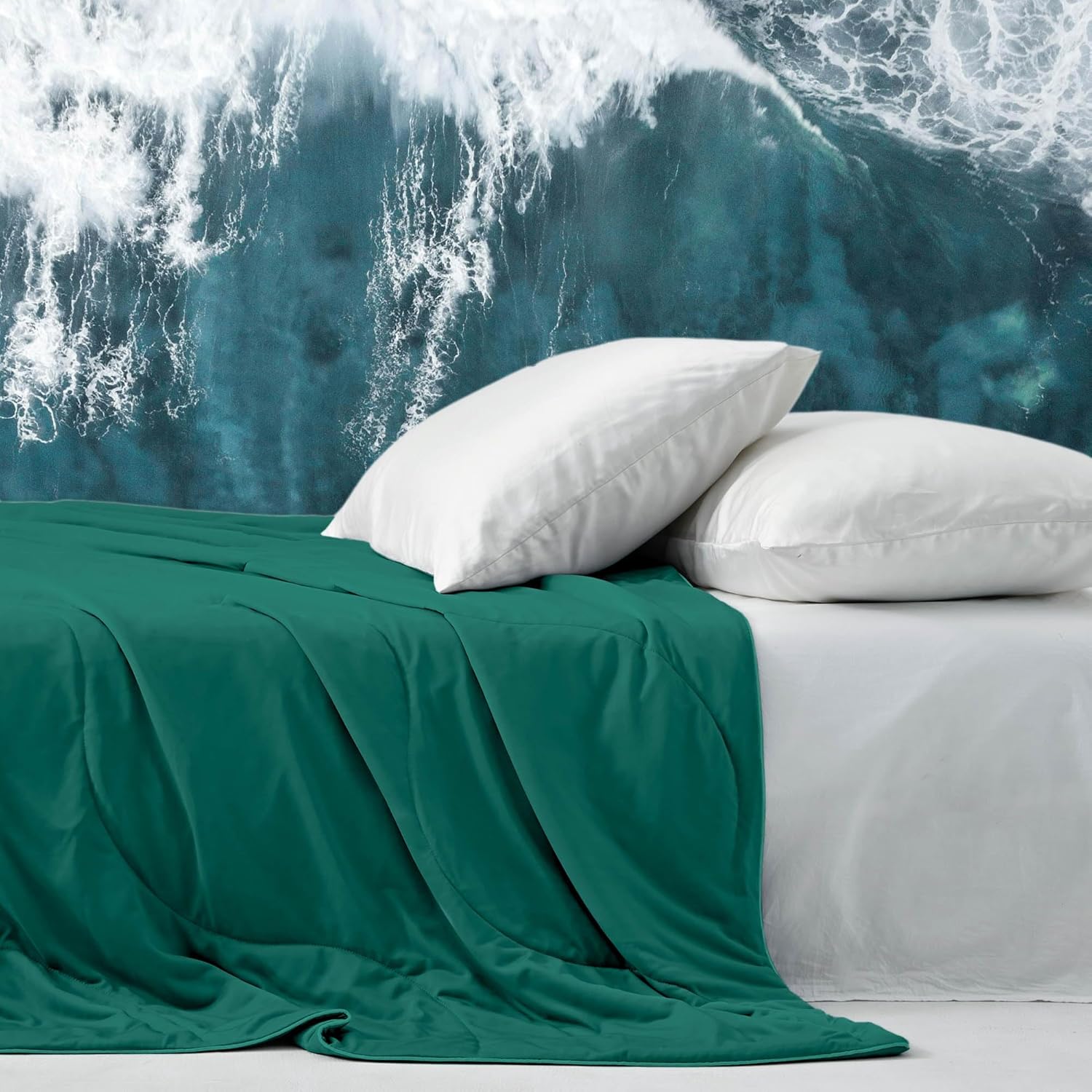 Lightweight Cooling Blanket Set with Pillowcases | Moisture-Wicking Fabric