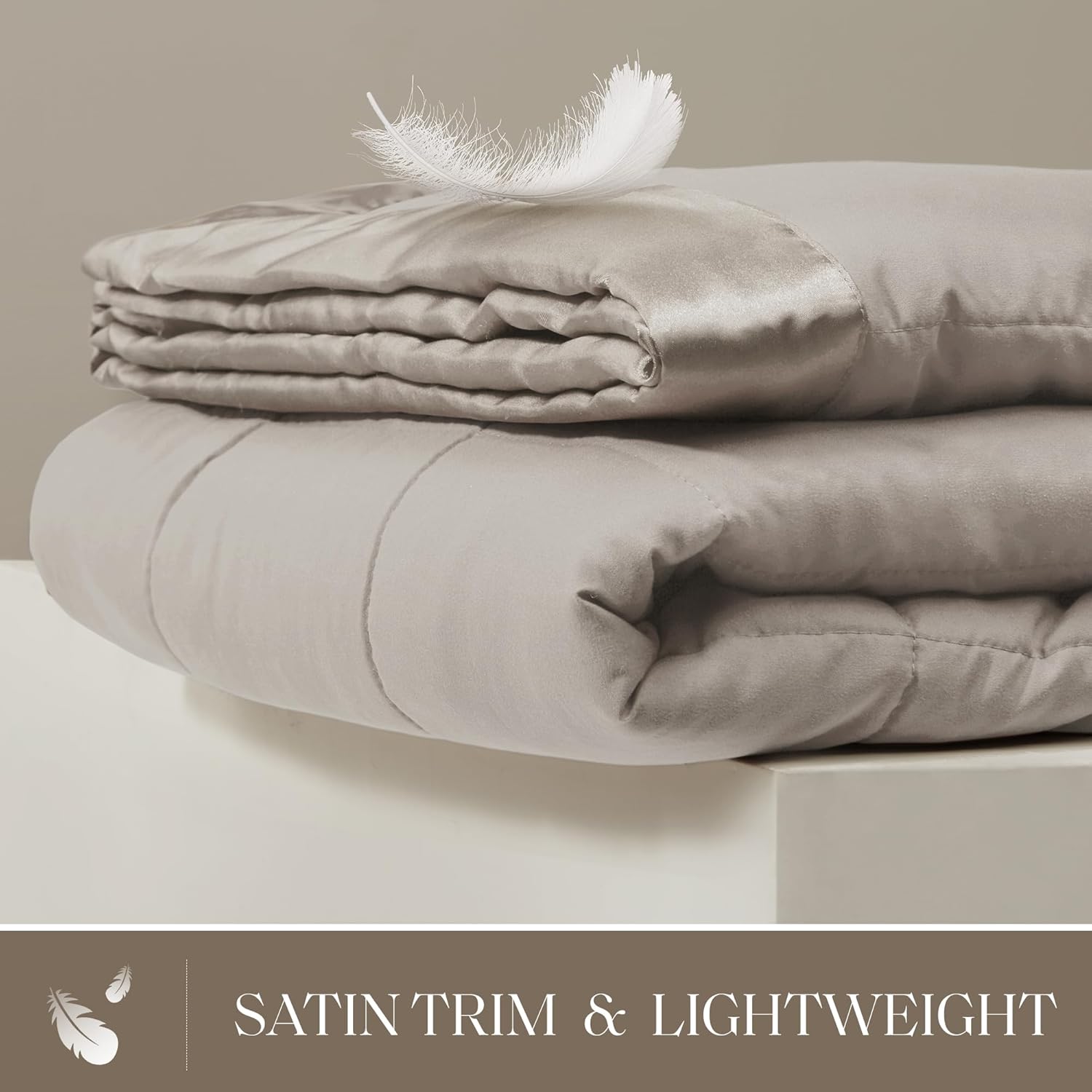 Lightweight Down Alternative Blanket with Moisture-Wicking – All Season Bed Cover with Satin Trim