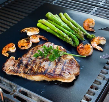 Set of 2 Non-Stick Grilling Mats – Effortless Cleanup with No Residue