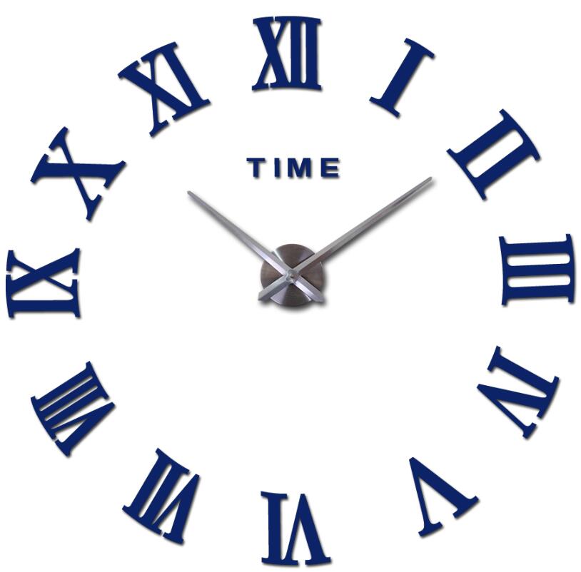 Taavita | Modern Roman Numerals Wall Clock