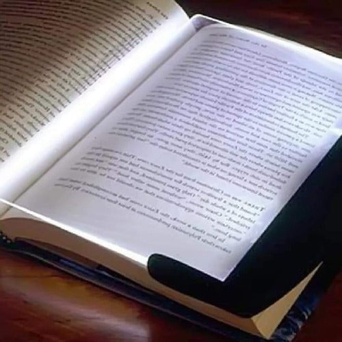 Compact Desk Light for Reading