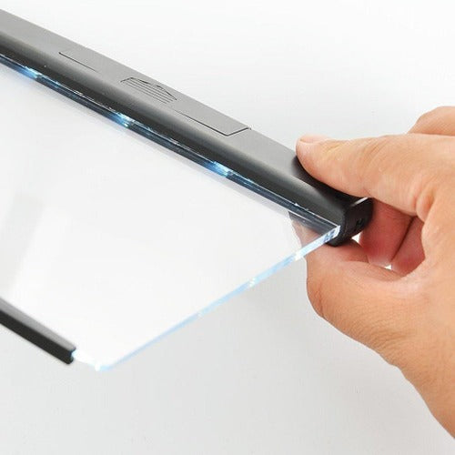 Compact Desk Light for Reading